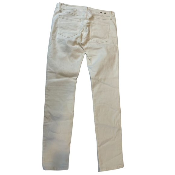 CAbi Womens Jeans Skinny Ankle 5306 Light Wash Moto Zipper Low Rise White Size 2 - Picture 2 of 11